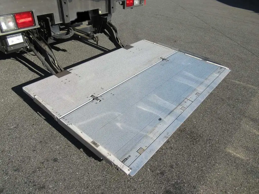 日野 レンジャー 中型/増トン 冷凍冷蔵 低温 パワーゲートの中古トラック画像8