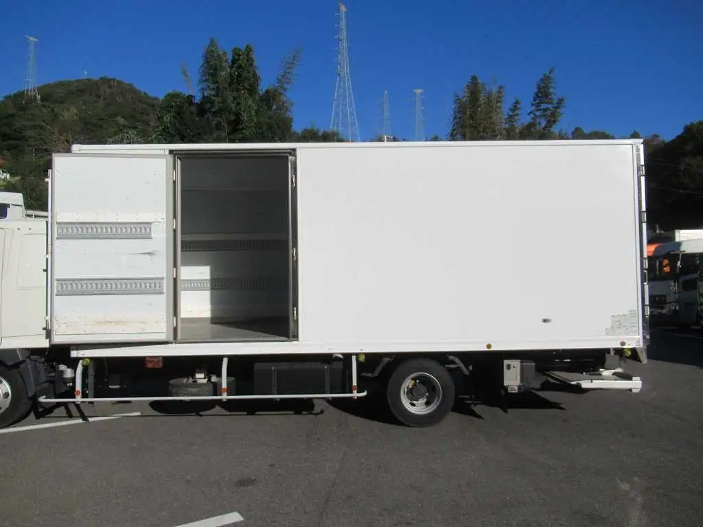 日野 レンジャー 中型/増トン 冷凍冷蔵 低温 パワーゲートの中古トラック画像9