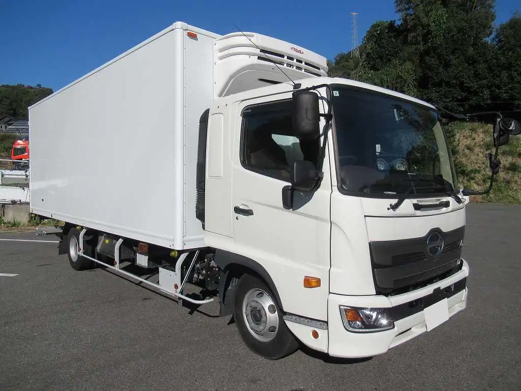 日野 レンジャー 中型/増トン 冷凍冷蔵 低温 パワーゲートの中古トラック画像2