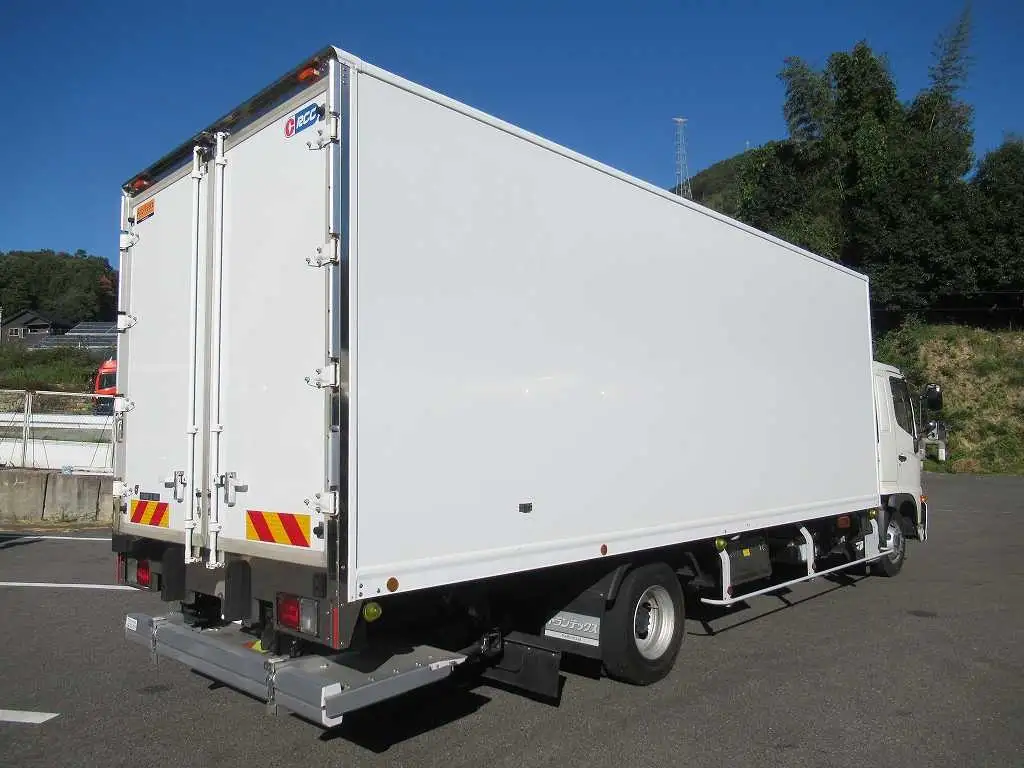 日野 レンジャー 中型/増トン 冷凍冷蔵 低温 パワーゲートの中古トラック画像3