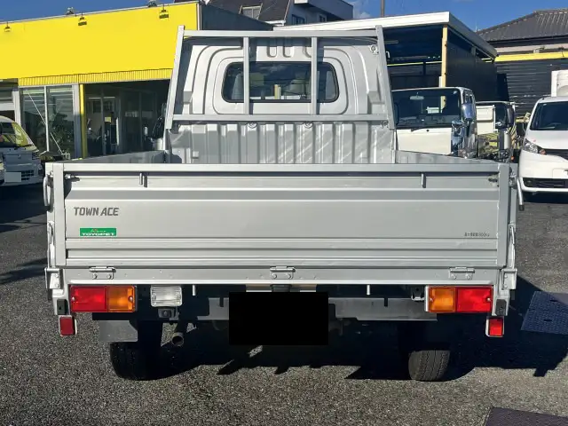トヨタ タウンエース 小型 平ボディ 5BF-S403U R5の中古トラック画像4