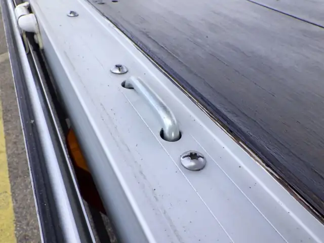 日野 レンジャー 中型/増トン ウイング パワーゲート ベッドの中古トラック画像9