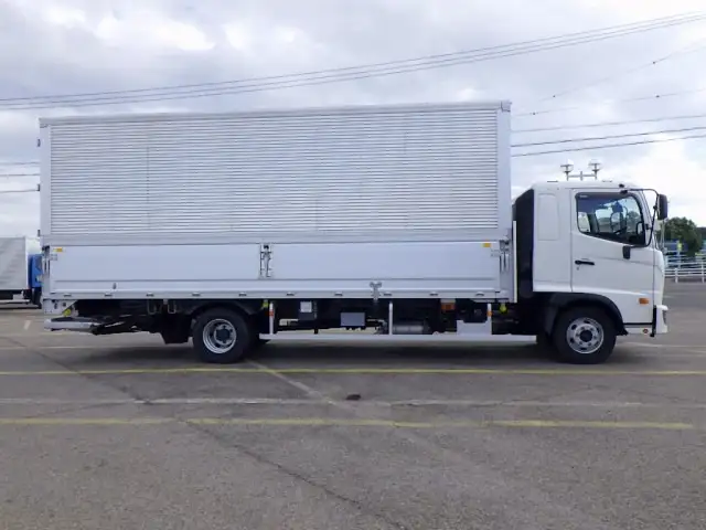 日野 レンジャー 中型/増トン ウイング パワーゲート ベッドの中古トラック画像2