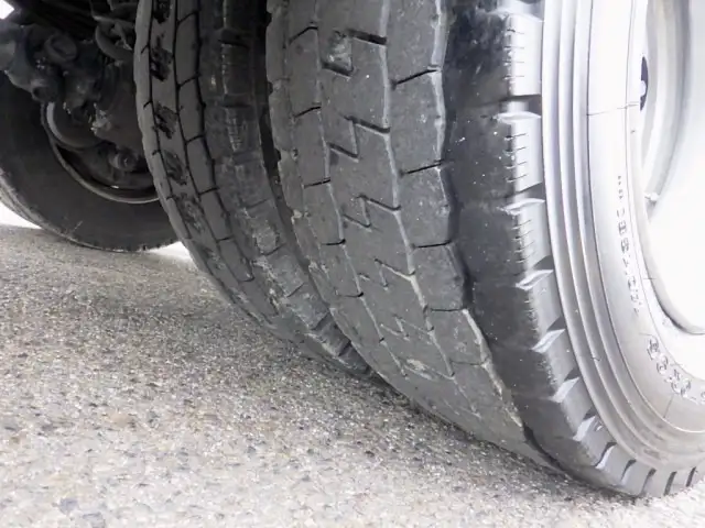 三菱 ファイター 中型/増トン アームロール コンテナ付き ツインホイストの中古トラック画像20