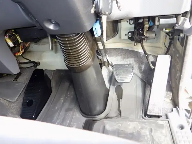 いすゞ フォワード 中型/増トン ウイング エアサス ベッドの中古トラック画像14