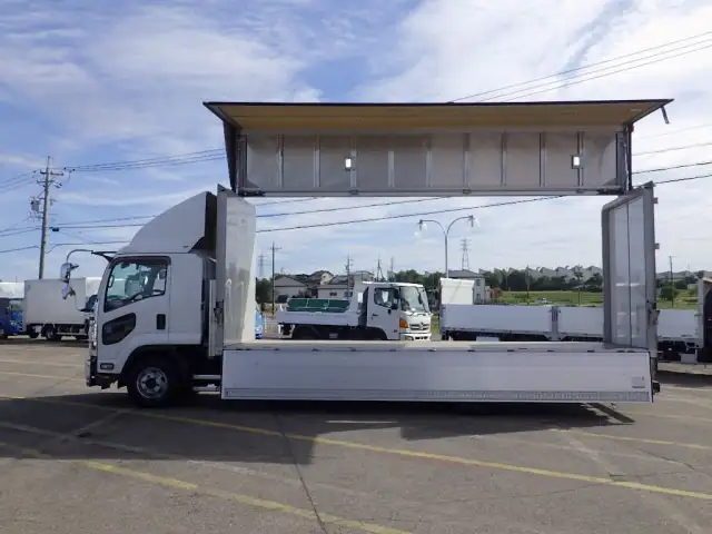 いすゞ フォワード 中型/増トン ウイング エアサス ベッドの中古トラック画像7