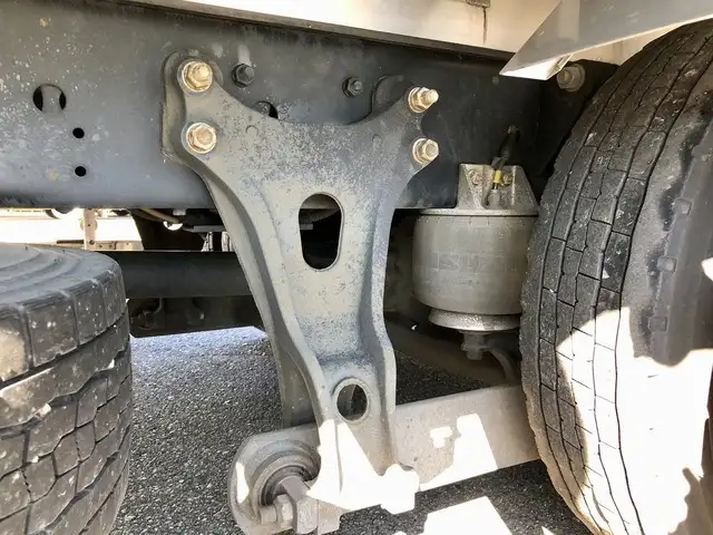 いすゞ フォワード 中型/増トン ウイング パワーゲート エアサスの中古トラック画像19