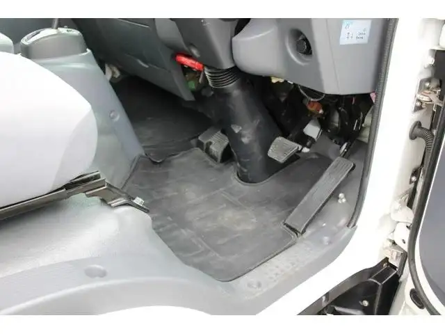 いすゞ エルフ 小型 クレーン付 4段 ラジコンの中古トラック画像14