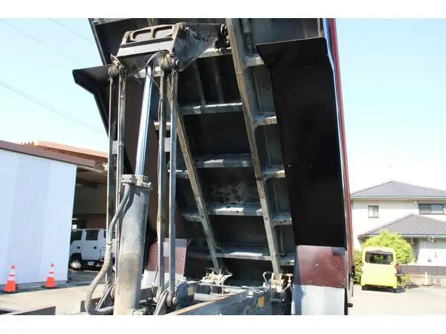 いすゞ ギガ 大型 ダンプ コボレーン ベッドの中古トラック画像15