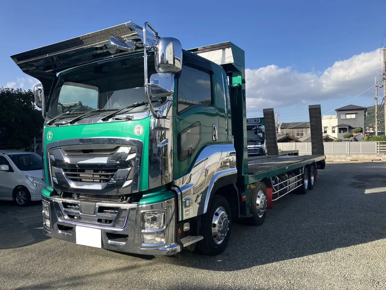 いすゞ ギガ 大型 車両重機運搬 ラジコン ウインチ の中古トラック【車両No.200672】