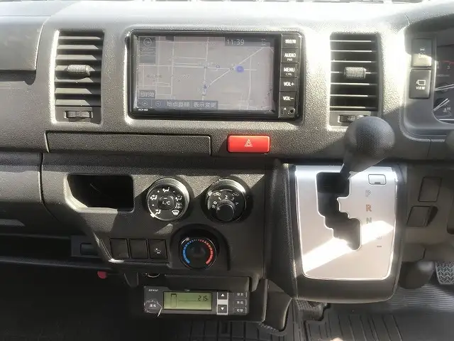 トヨタ ハイエース 小型 冷凍冷蔵 中温 サイドドアの中古トラック画像13