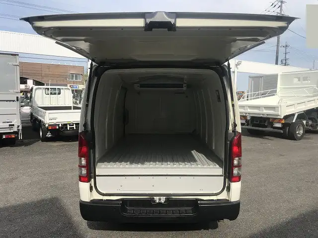 トヨタ ハイエース 小型 冷凍冷蔵 中温 サイドドアの中古トラック画像7