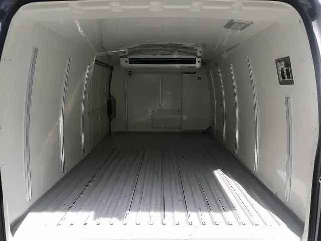 トヨタ ハイエース 小型 冷凍冷蔵 中温 サイドドアの中古トラック画像8