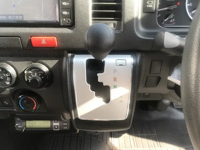 トヨタ ハイエース 小型 冷凍冷蔵 中温 サイドドアの中古トラック画像15