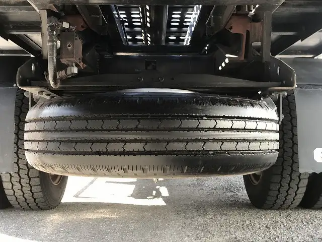 いすゞ エルフ 小型 車両重機運搬 ラジコン ウインチの中古トラック画像像17