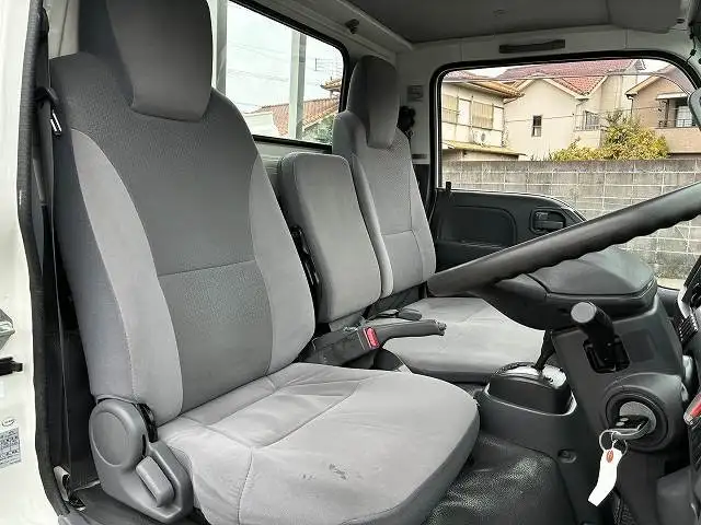 いすゞ エルフ 小型 平ボディ TPG-NJR85A H28の中古トラック画像10