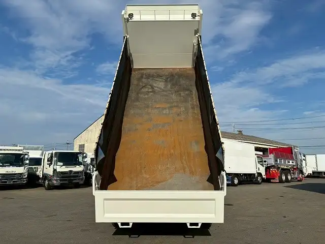 いすゞ ギガ 大型 ダンプ コボレーン ベッドの中古トラック画像6