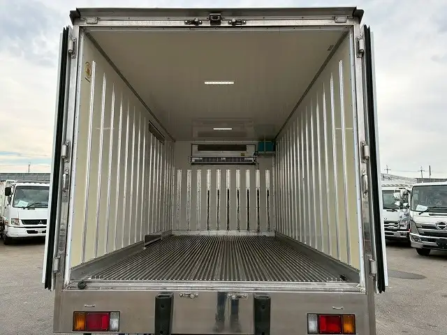 いすゞ エルフ 小型 冷凍冷蔵 低温 スタンバイの中古トラック画像6