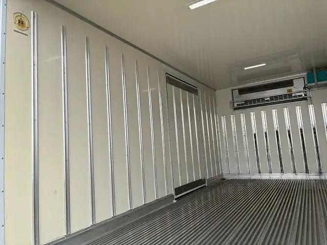 いすゞ エルフ 小型 冷凍冷蔵 低温 スタンバイの中古トラック画像9