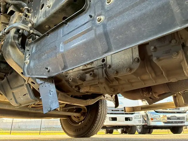 日野 レンジャー 中型/増トン ウイング エアサス ベッドの中古トラック画像像17