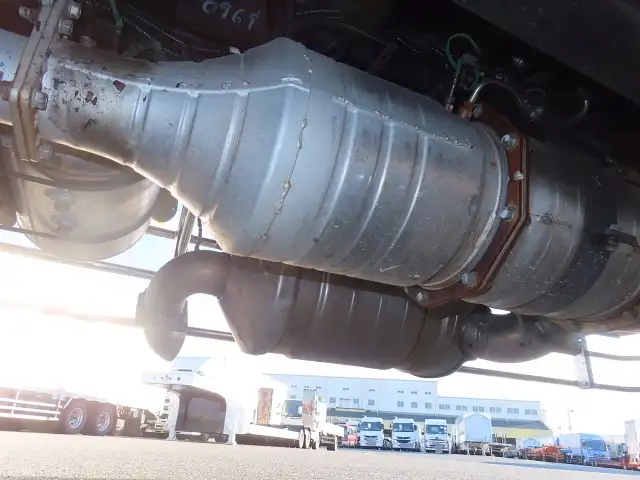 三菱 ファイター 中型/増トン 車両重機運搬 4段クレーン ラジコンの中古トラック画像18