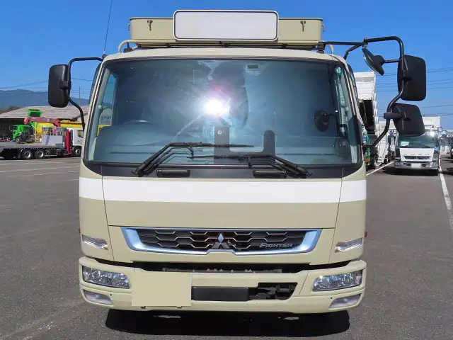 三菱 ファイター 中型/増トン 平ボディ アルミブロック エアサスの中古トラック画像2