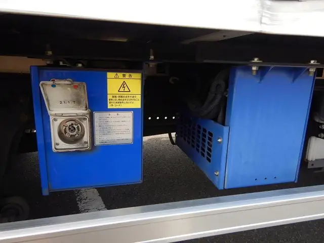 いすゞ フォワード 中型/増トン 冷凍冷蔵 パワーゲート スタンバイの中古トラック画像15