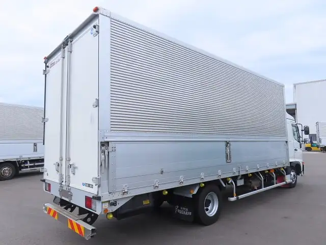 日野 レンジャー 中型/増トン ウイング エアサス ベッドの中古トラック画像4