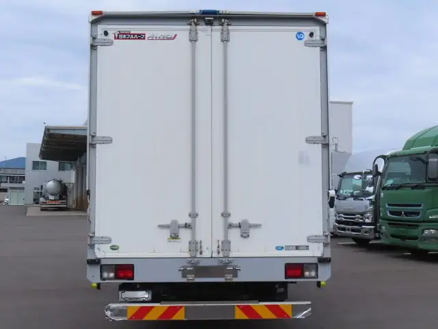 日野 レンジャー 中型/増トン ウイング エアサス ベッドの中古トラック画像5