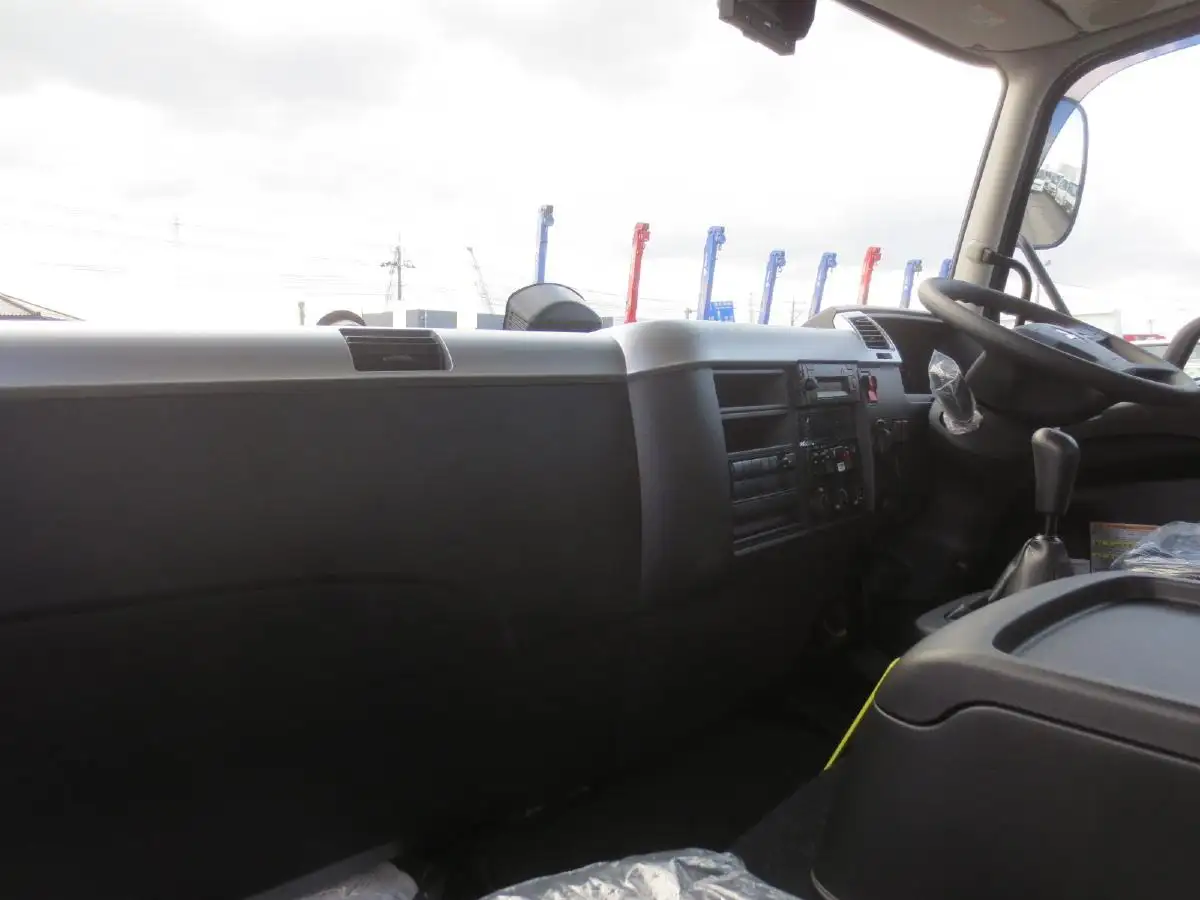 三菱 ファイター 中型/増トン 冷凍冷蔵 低温 パワーゲートの中古トラック画像14