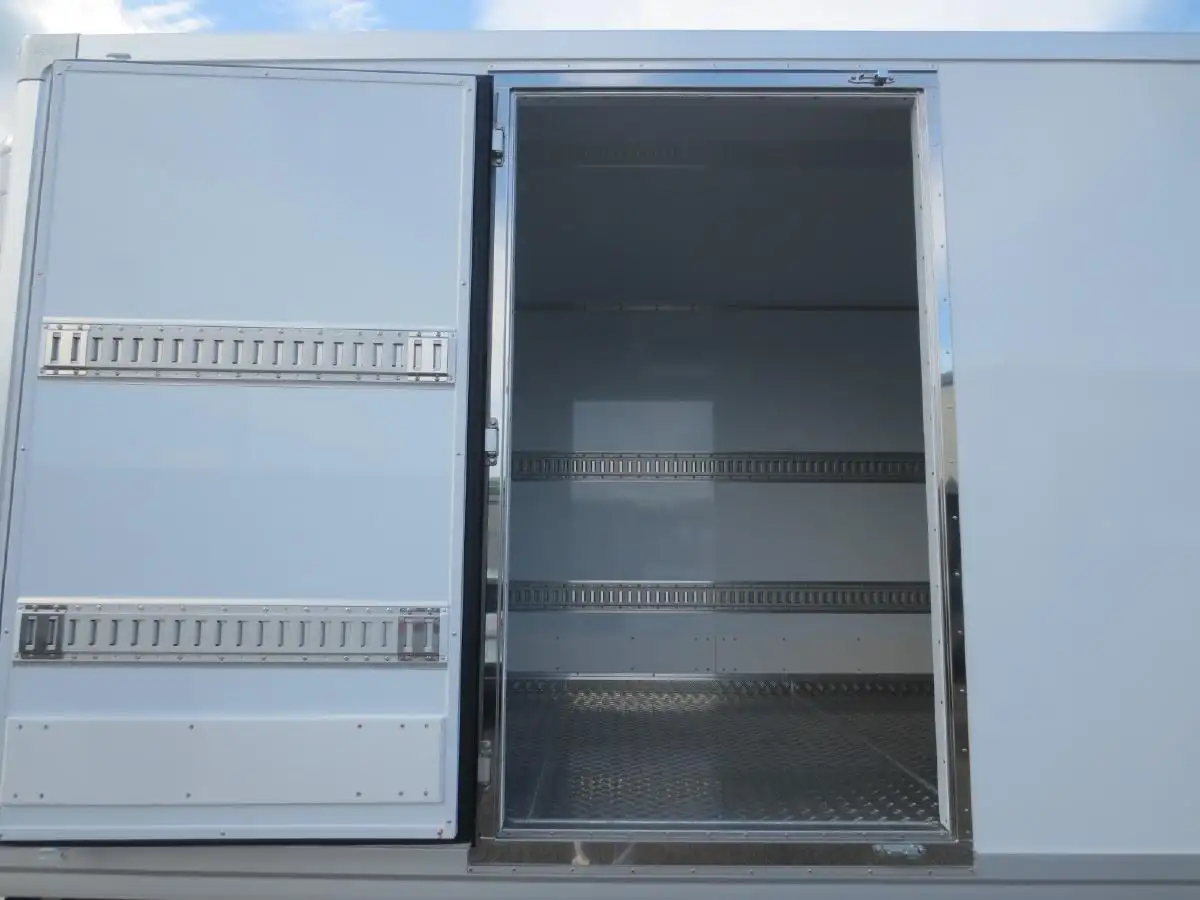 三菱 ファイター 中型/増トン 冷凍冷蔵 低温 パワーゲートの中古トラック画像8