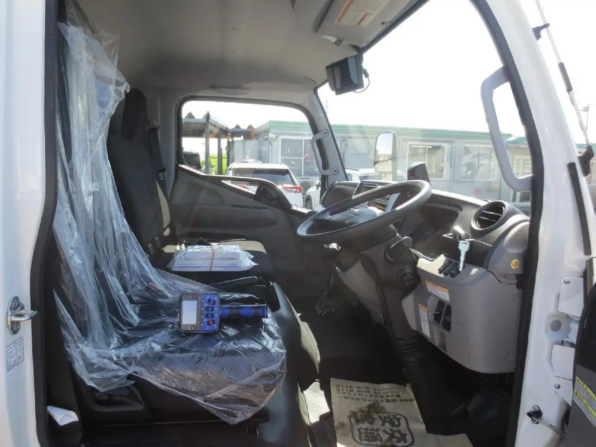 三菱 キャンター 小型 クレーン付 6段 ラジコンの中古トラック画像12