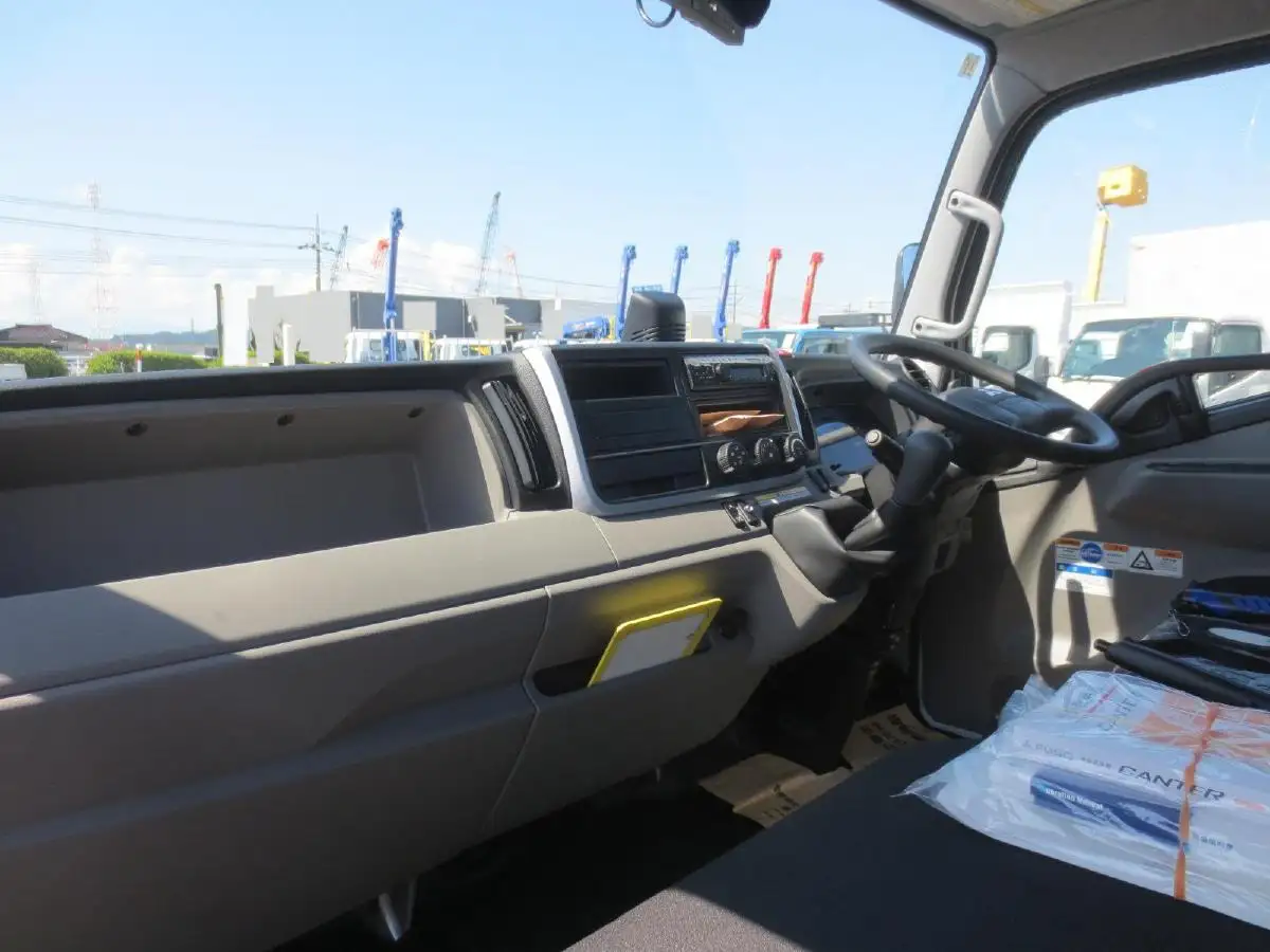 三菱 キャンター 小型 クレーン付 6段 ラジコンの中古トラック画像13