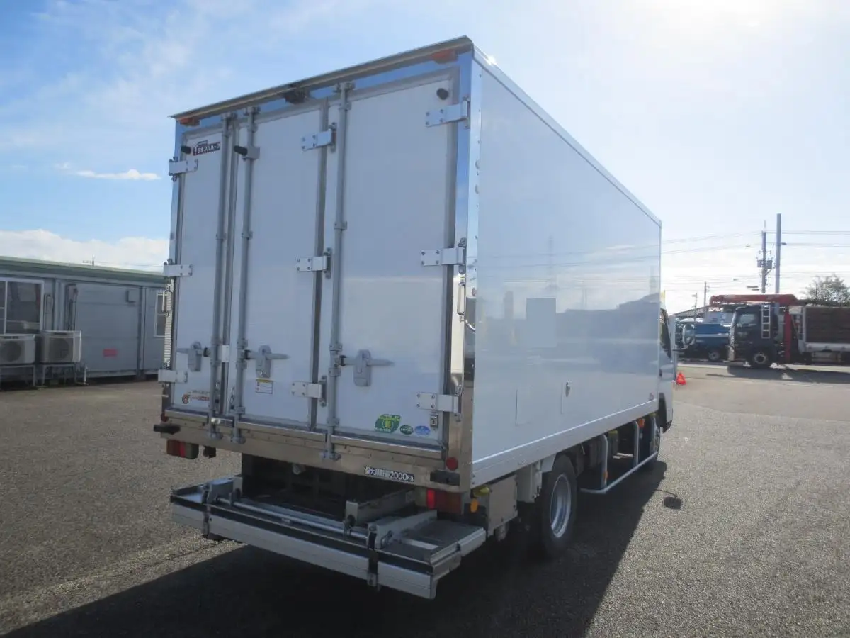 三菱 キャンター 小型 冷凍冷蔵 低温 パワーゲートの中古トラック画像5