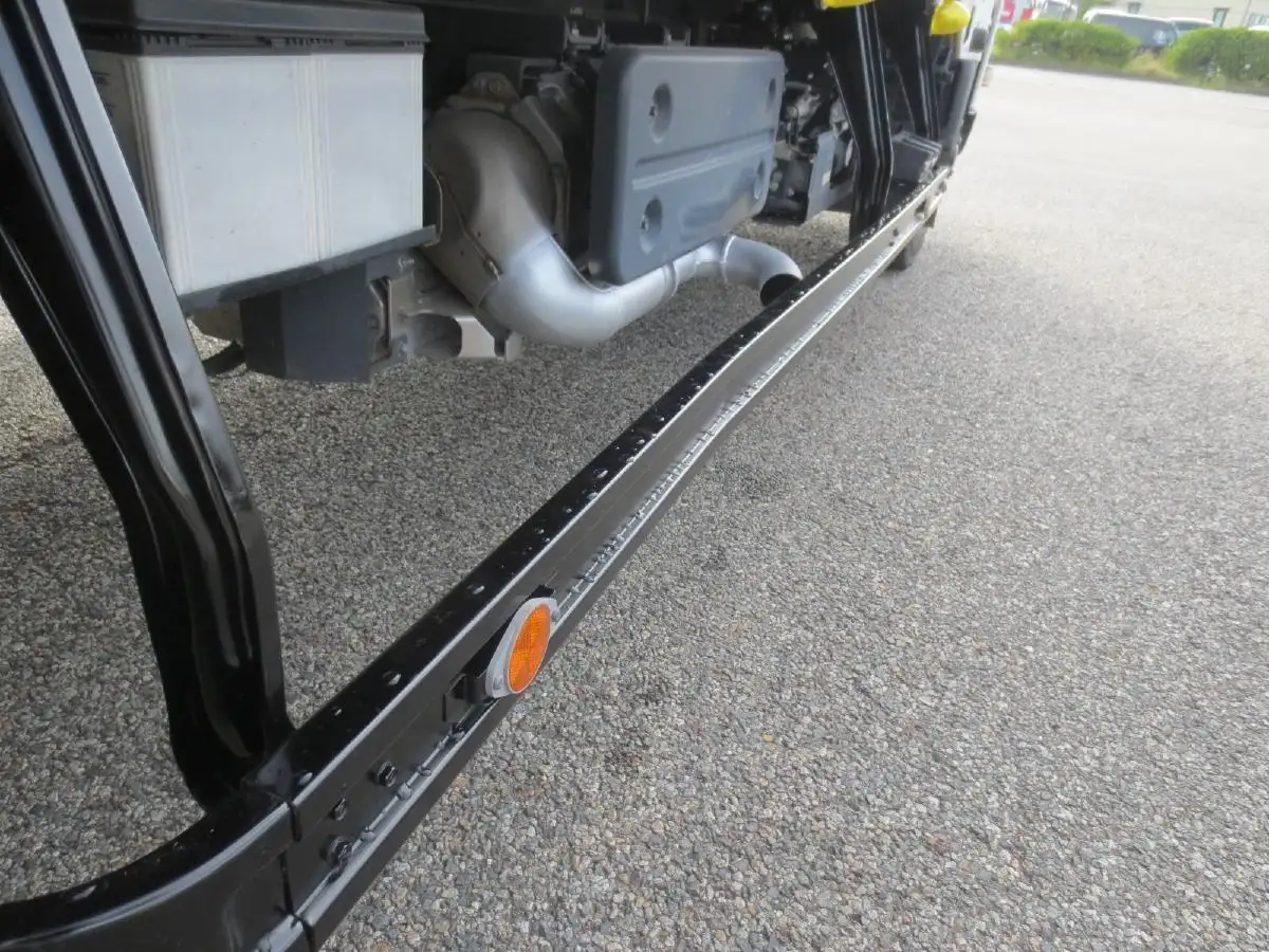 いすゞ フォワード 中型/増トン 平ボディ 床鉄板 2RG-FRR90S2の中古トラック画像像17