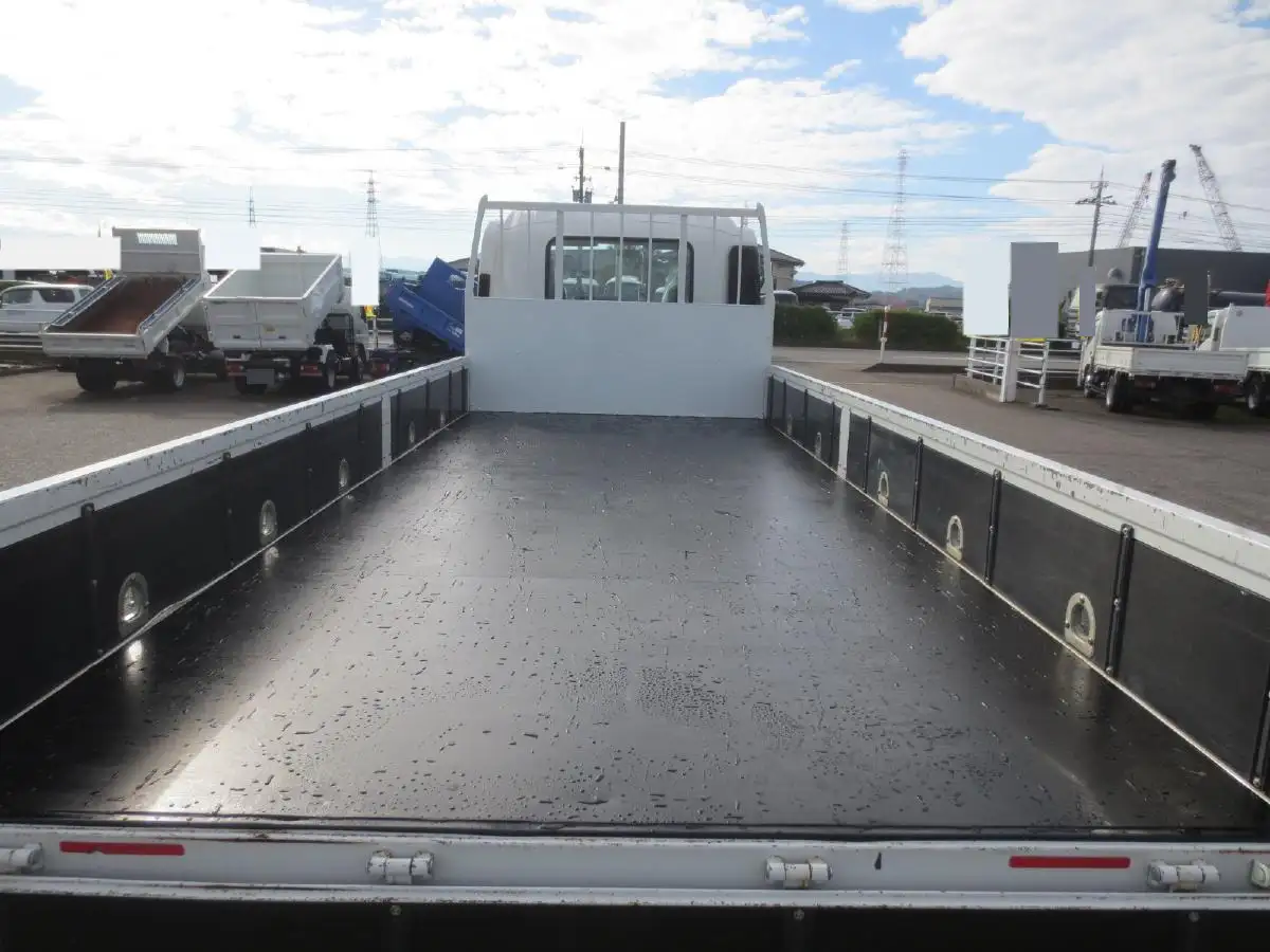 いすゞ フォワード 中型/増トン 平ボディ 床鉄板 2RG-FRR90S2の中古トラック画像9