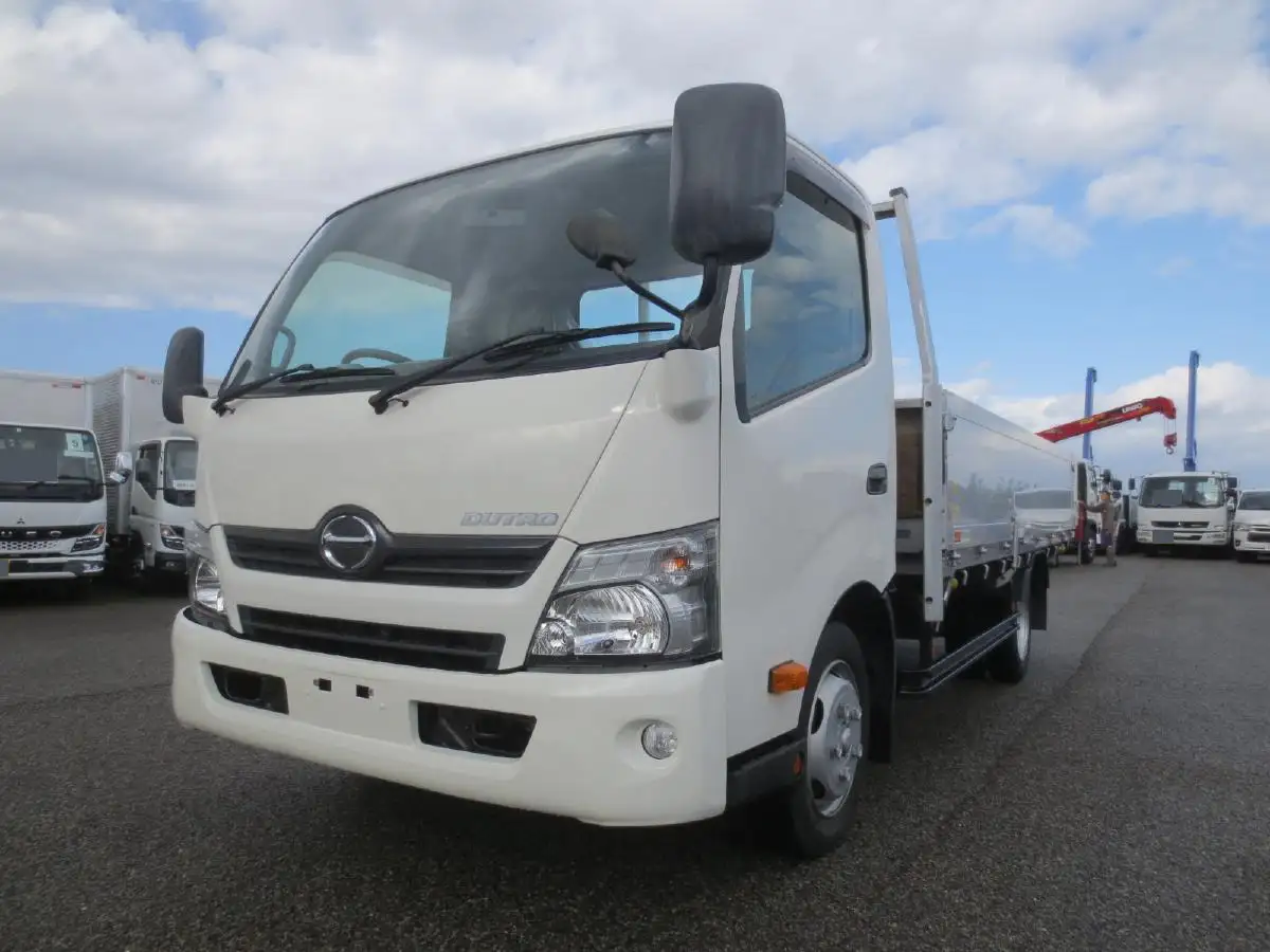 日野 デュトロ 小型 平ボディ アルミブロック TKG-XZU710M の中古トラック【車両No.200681】