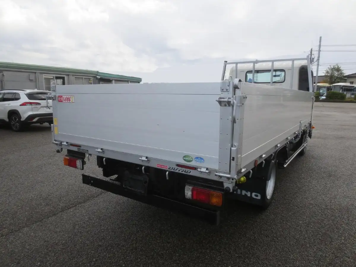 日野 デュトロ 小型 平ボディ アルミブロック TKG-XZU710Mの中古トラック画像5