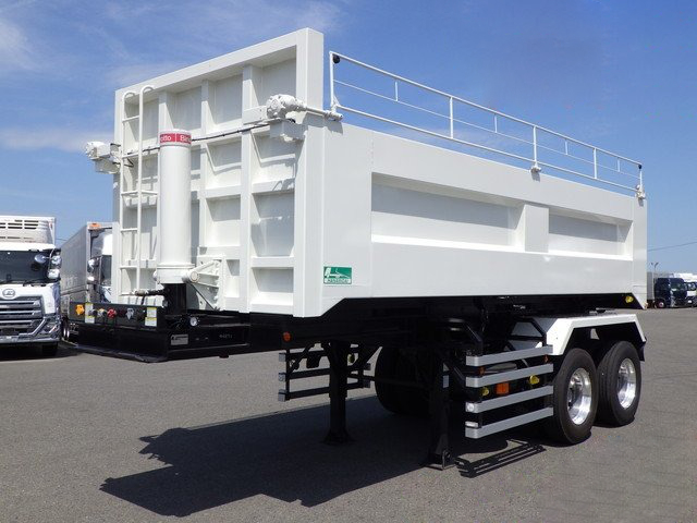 花見台自動車 トレーラー ダンプ