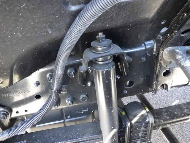 三菱 スーパーグレート 大型 アームロール ハイルーフ ベッドの中古トラック画像16