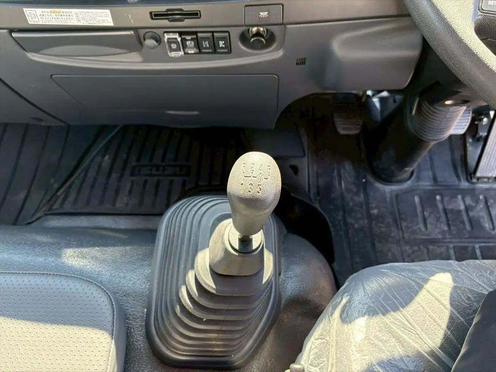 いすゞ フォワード 中型/増トン ダンプ 土砂禁 2RG-FRR90S1の中古トラック画像11