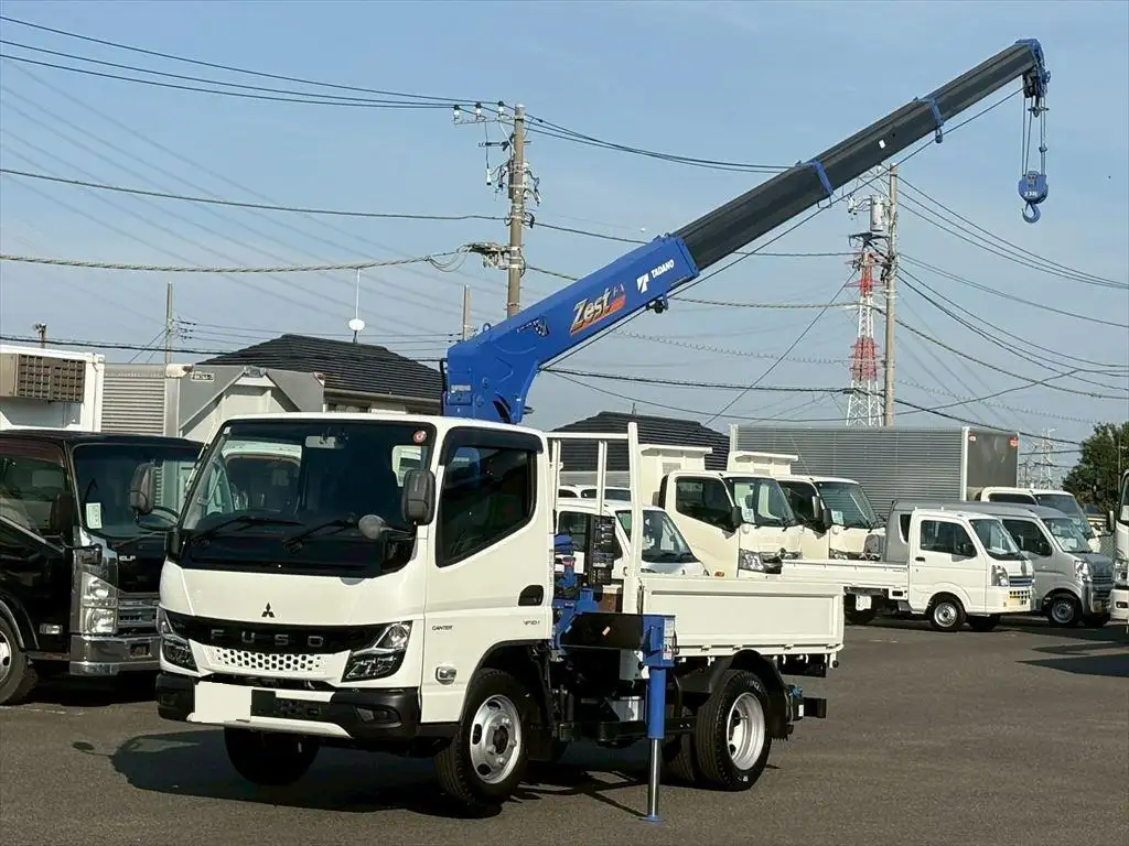 三菱 キャンター 小型 クレーン付 4段 ラジコン の中古トラック【車両No.200652】