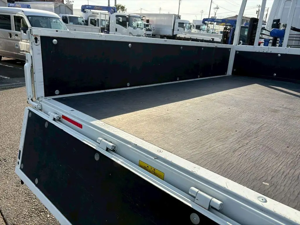 三菱 キャンター 小型 クレーン付 4段 ラジコンの中古トラック画像10