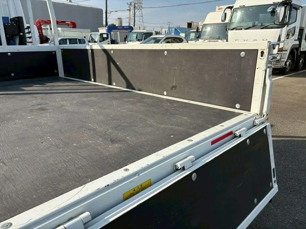 三菱 キャンター 小型 クレーン付 4段 ラジコンの中古トラック画像11