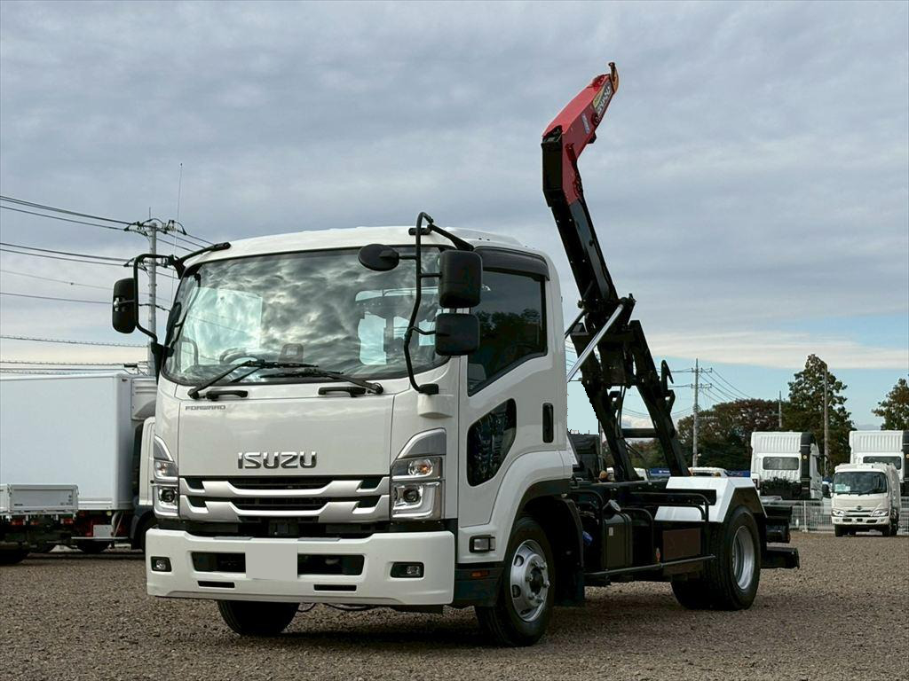 いすゞ フォワード 中型/増トン アームロール