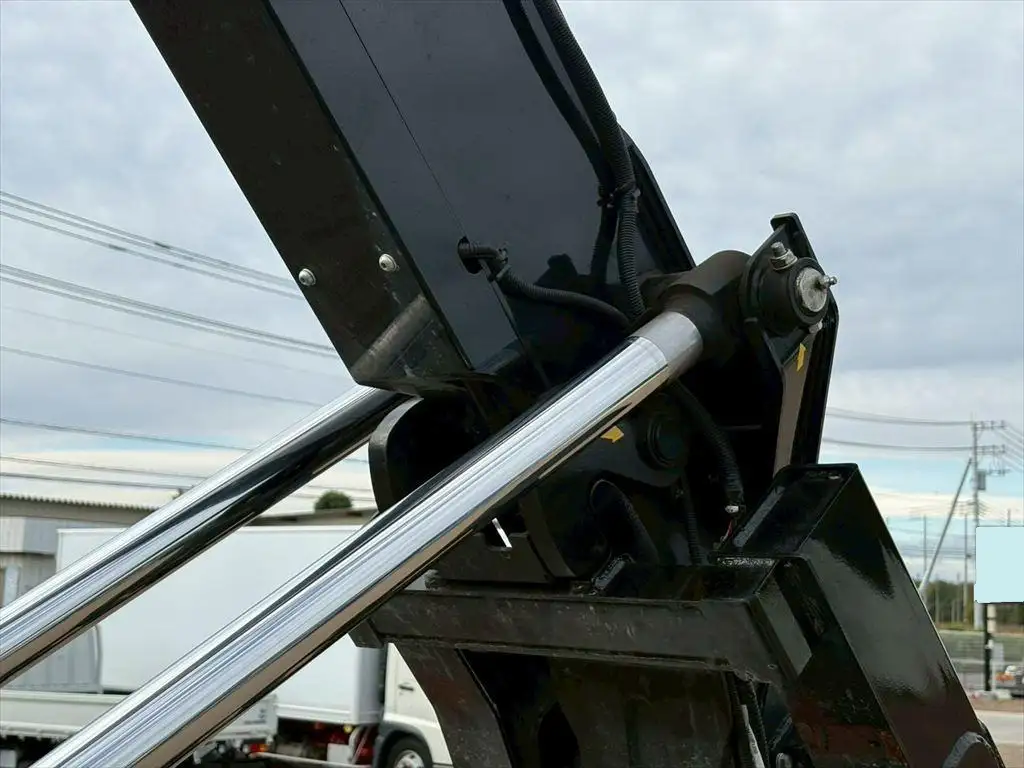 いすゞ フォワード 中型/増トン アームロール ツインホイスト 2RG-FRR90S2の中古トラック画像11