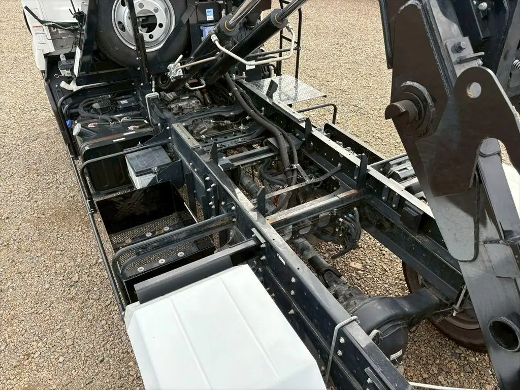 いすゞ フォワード 中型/増トン アームロール ツインホイスト 2RG-FRR90S2の中古トラック画像13