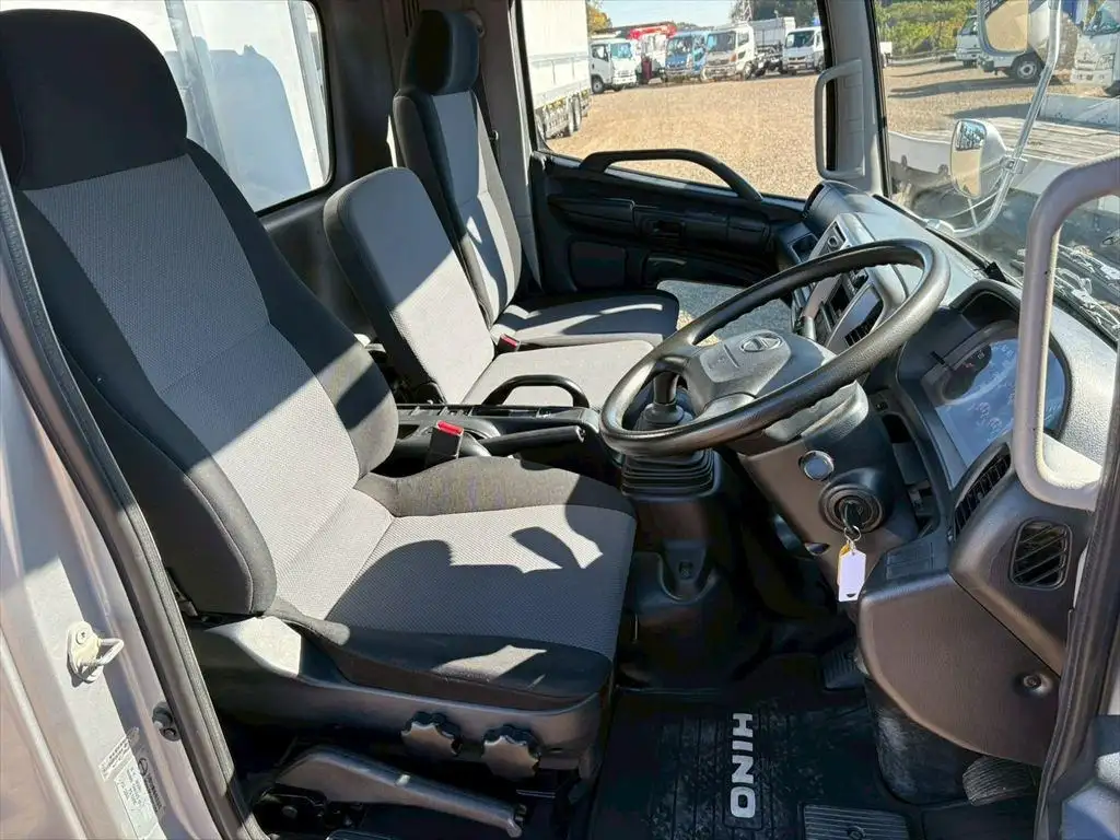 日野 レンジャー 中型/増トン ダンプ 土砂禁 TKG-FC9JCAの中古トラック画像10