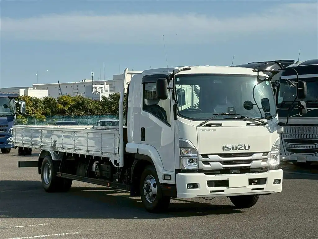 いすゞ フォワード 中型/増トン 平ボディ ベッド 2PG-FRR90S2の中古トラック画像2