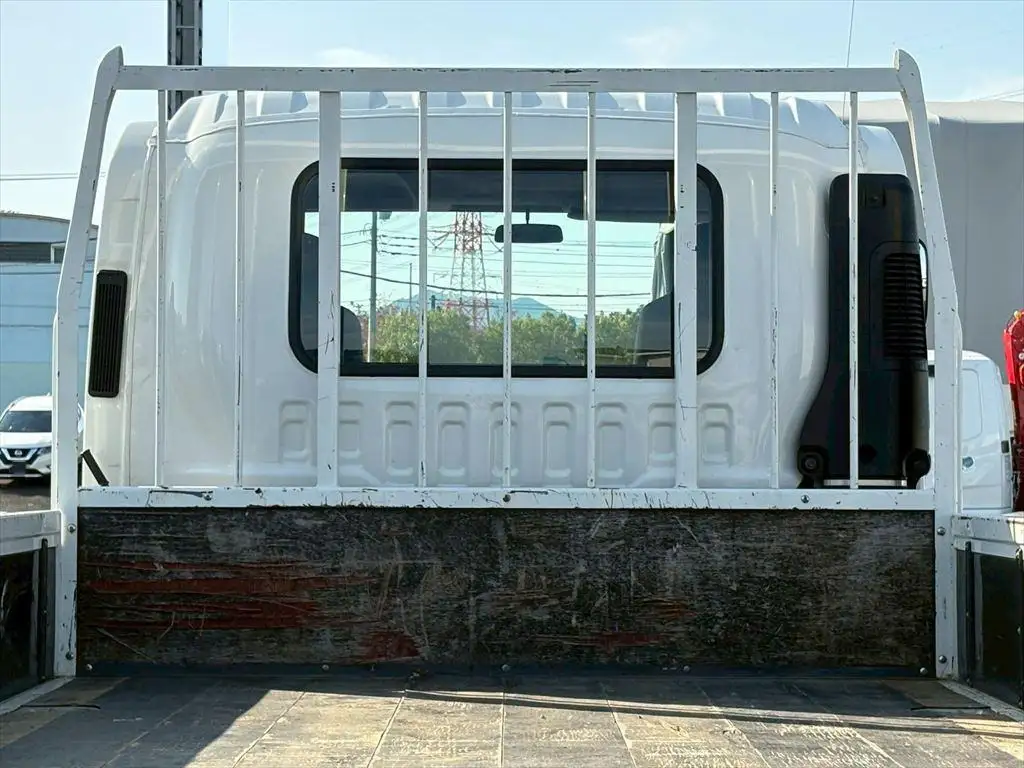 いすゞ フォワード 中型/増トン 平ボディ ベッド 2PG-FRR90S2の中古トラック画像7